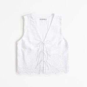 Abercrombie & Fitch Lace-Up Eyelet Blouse